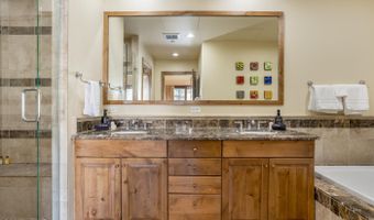 300 Prater Rd A-202, Avon, CO 81620