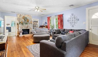 711 Parrish Ave, Adel, GA 31620