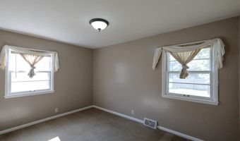 239 Greenway Rd, Arkansas City, KS 67005