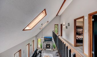 875 Stony Mountain Rd, Albrightsville, PA 18210