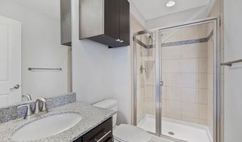 44713 PLYMPTON Sq, Ashburn, VA 20147