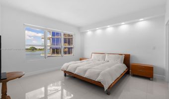 9102 W Bay Harbor Dr 5D, Bay Harbor Islands, FL 33154