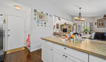 10 Linden Ct 10, Bloomfield, CT 06002