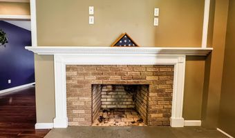 131 Pine Cir, Bennington, VT 05201