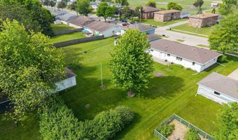 3300 N LAWE St, Appleton, WI 54911