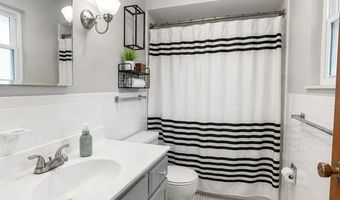 635 Lonedell Rd, Arnold, MO 63010