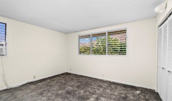 1324 Kuuna St, Kailua, HI 96734