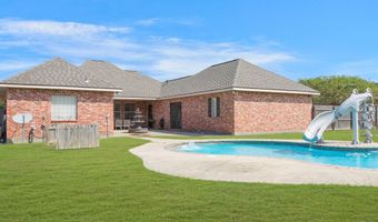 8921 Oak Creek Ln, Abbeville, LA 70510