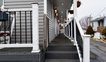190 W 24TH St, Bayonne, NJ 07002