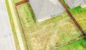 1070 Pink Lady Pl, Bentonville, AR 72712