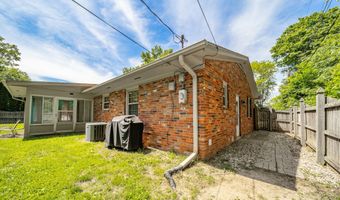 1641 Hillcrest Ave, Anderson, IN 46011