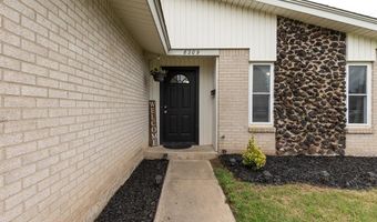 8209 NW 28th St, Bethany, OK 73008