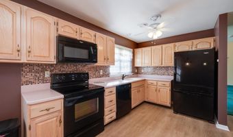 142 PRIMROSE Ln, Reading, PA 19610