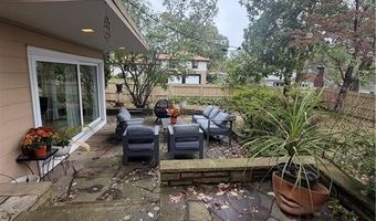 141 Glen Ridge Rd, Cranston, RI 02920