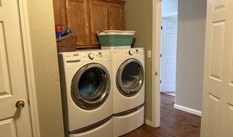2103 W Currier Ave, Artesia, NM 88210