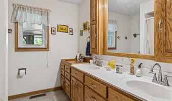 1655 Mary Lamons Rd, Afton, TN 37616
