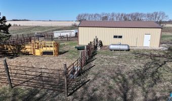 46923 250th St, Baltic, SD 57003