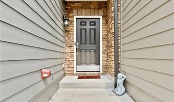 267 Stone Park Dr, Woodstock, GA 30188