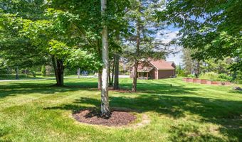 129 Loon Call Dr, Belgrade, ME 04917