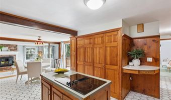 3 Indigo Rd, Barrington, RI 02806