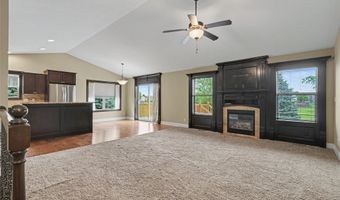 517 28th St SE, Altoona, IA 50009