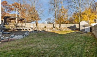 27 Ferncliff Ave, North Providence, RI 02911