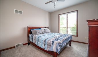 6904 Ruby Ct, Austintown, OH 44515