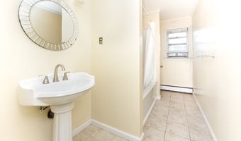 110 Quince St, Bridgeport, CT 06606