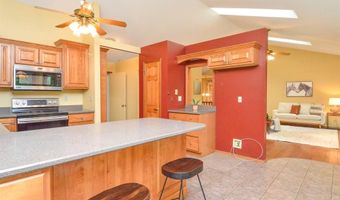 1221 Bridge Park Dr, Alton, IL 62002