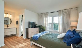 6617 MEDINAH Ln, Alexandria, VA 22312