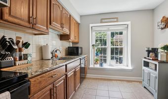 805 STOCKBRIDGE Dr, Hockessin, DE 19707