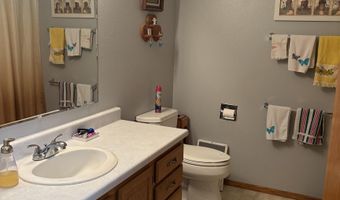 3342 Aspen Ave, Brookings, SD 57006