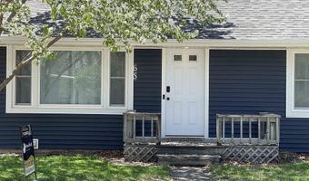 65 Iowa St, Arnolds Park, IA 51331
