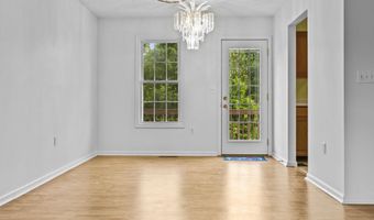 15 Walker Dr, Beattyville, KY 41311