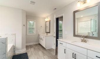 552 Watauga Ln, Aberdeen, NC 28315