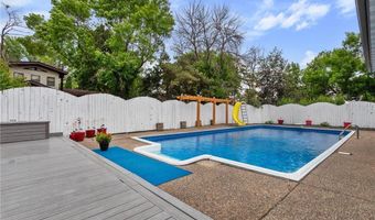 4910 Upper 148th Ct, Apple Valley, MN 55124