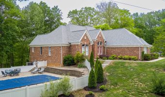 45 Edgewater Dr, Albany, KY 42602