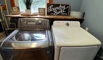 873 DELRAY Rd, Augusta, WV 26704
