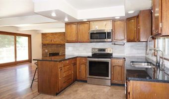 3651 Allendale Dr, Ann Arbor, MI 48105