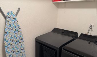 40 Cochise Row, Bisbee, AZ 85603