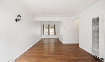 4479 W 61st St, Windsor Hills, CA 90043