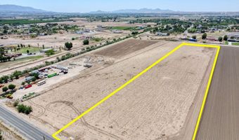 7036 Mcnutt Rd, Anthony, NM 88021