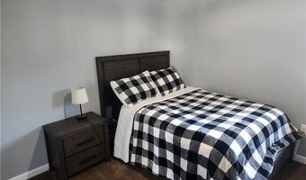 139 Frank Dr, Allen, PA 18067