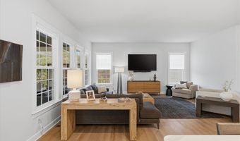 333 Crest Ln, Adams Twp., PA 16046