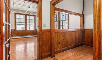 27 Ossipee Trl E, Standish, ME 04084