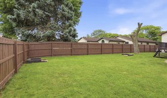 3236 S WHIP POOR WILL Ln, Appleton, WI 54915