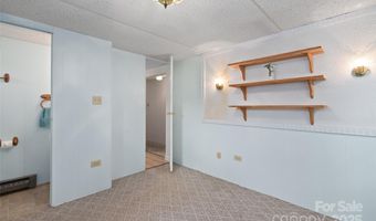 67 Quartz Ln, Balsam, NC 28707