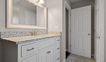 153 Bishop Ln, Benton, TN 37307