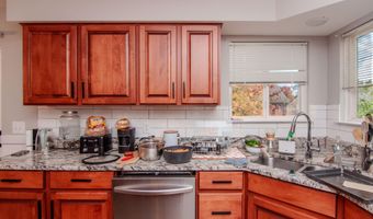 3244 Dunwoodie Rd, Ann Arbor, MI 48105