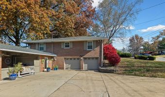 3838 Omega St, Alton, IL 62002